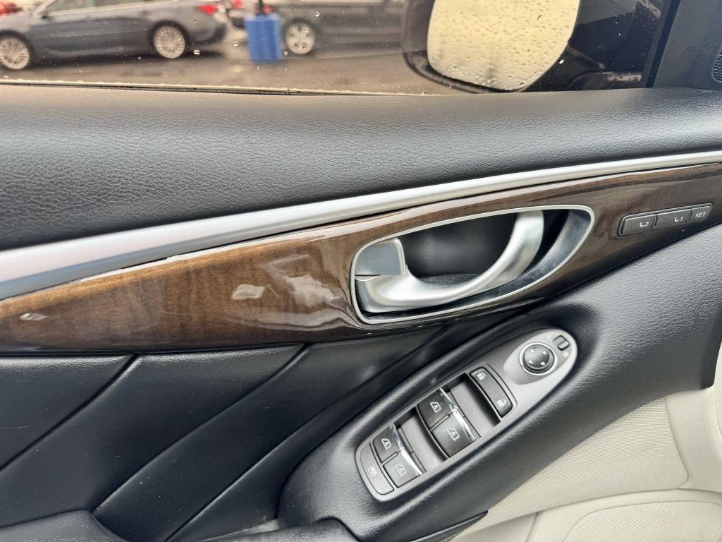 Infiniti Q50 4dr Sdn Premium AWD 2015