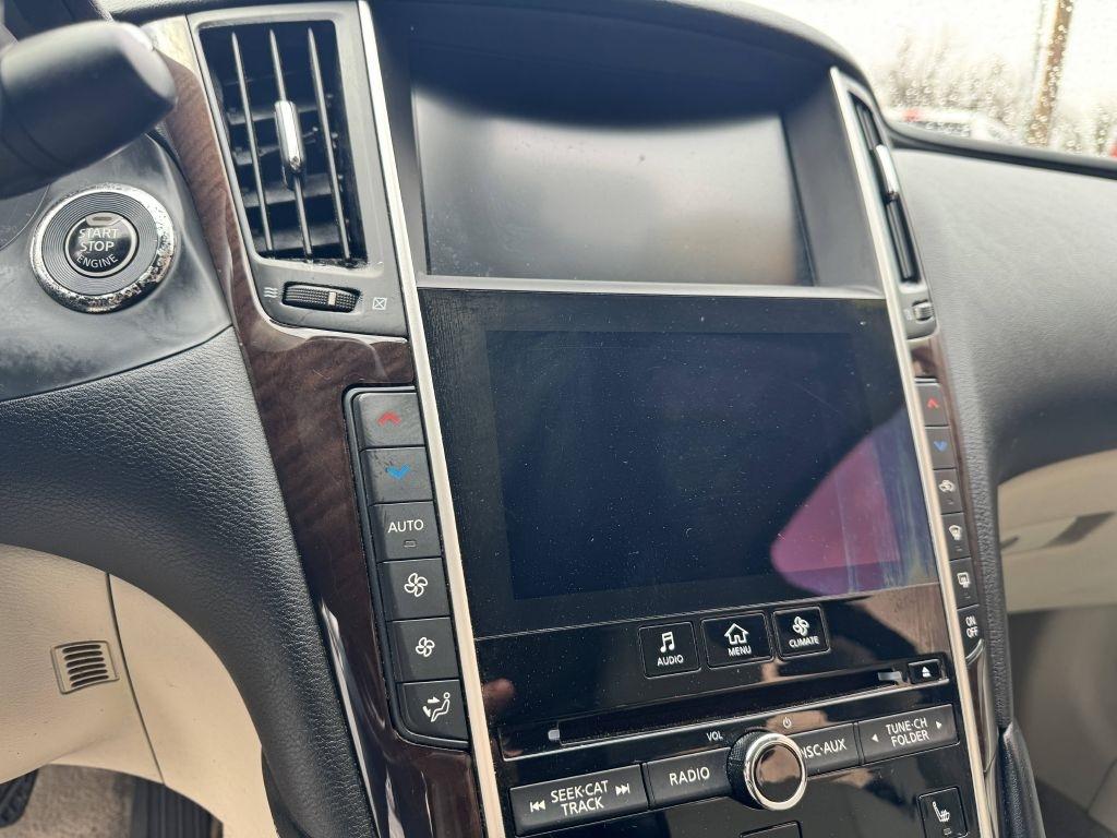 Infiniti Q50 4dr Sdn Premium AWD 2015