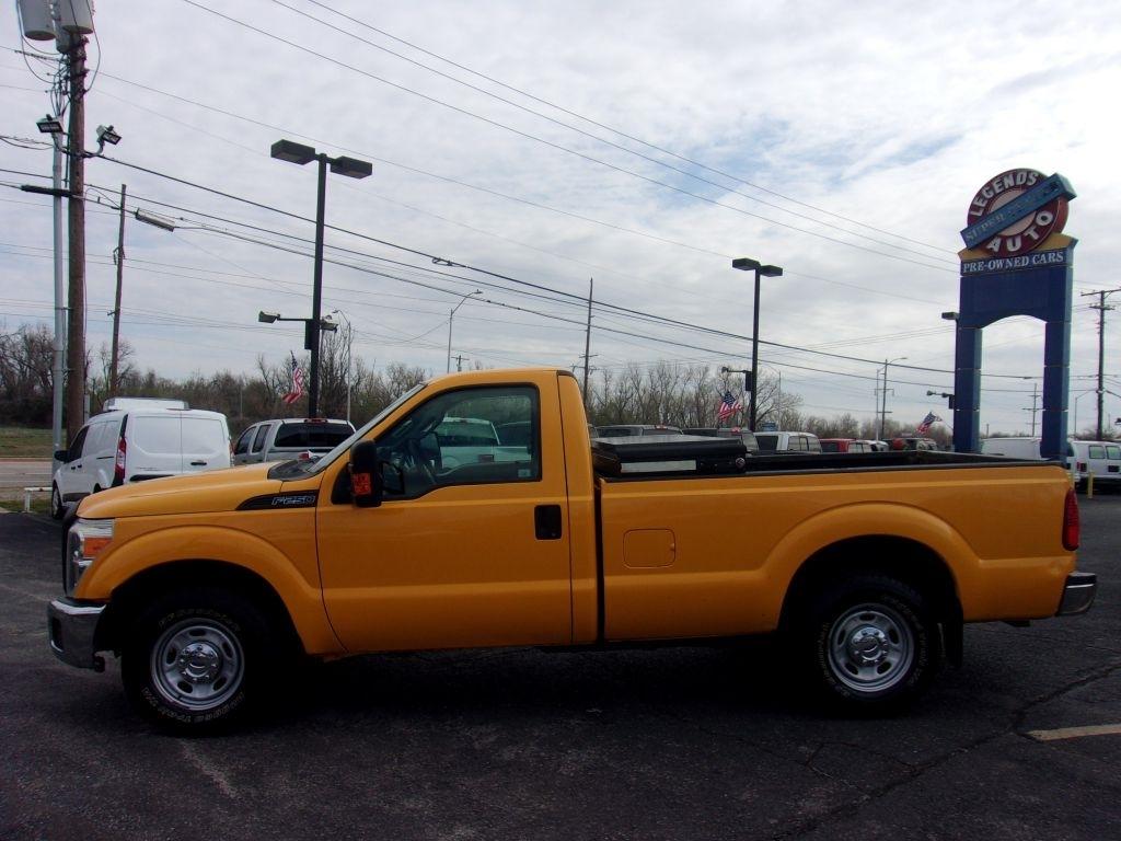 Ford Super Duty F-250 SRW  2013
