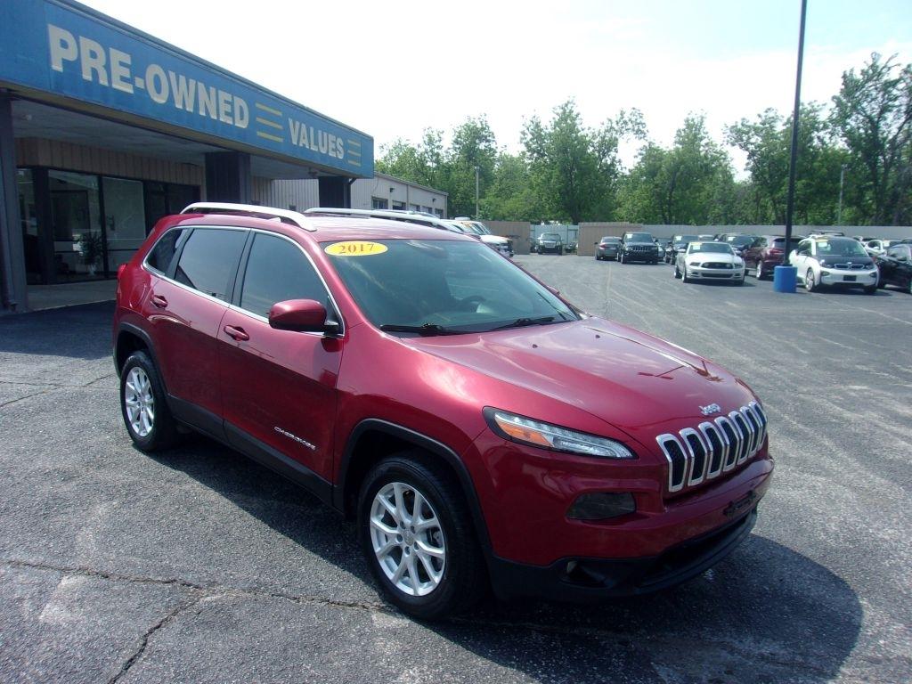 Jeep Cherokee Latitude FWD 2017