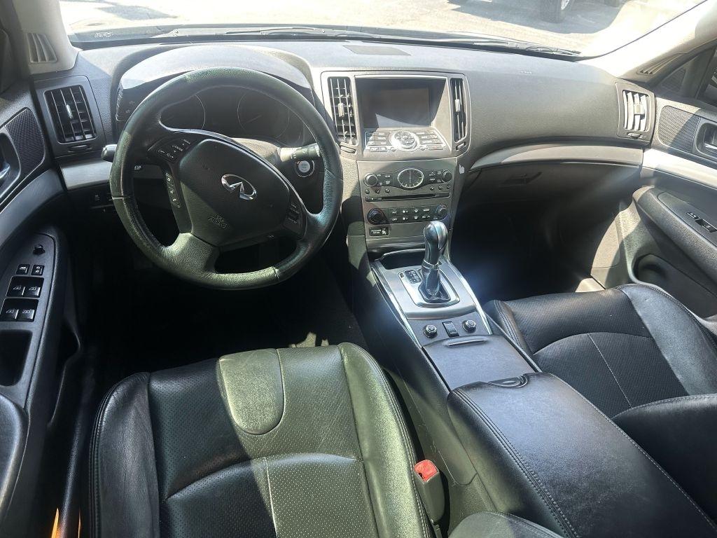 Infiniti Q40 4dr Sdn AWD 2015