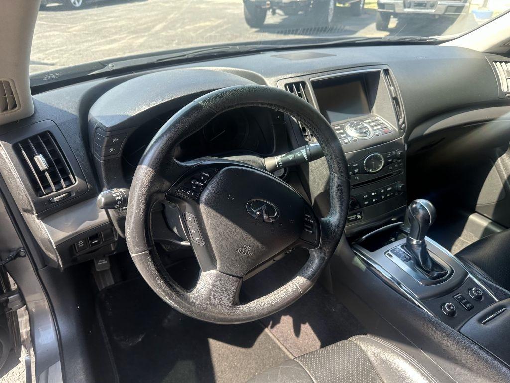 Infiniti Q40 4dr Sdn AWD 2015
