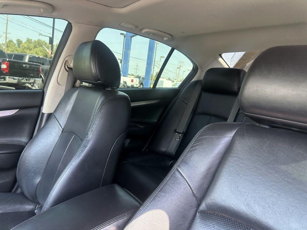 Infiniti Q40 4dr Sdn AWD 2015