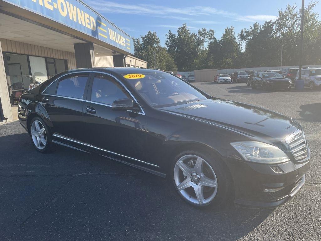 Mercedes-Benz S-Class 4dr Sdn S 550 RWD 2010
