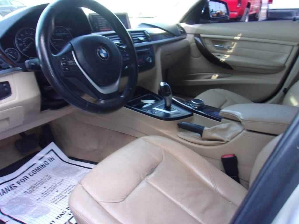 BMW 3-Series 328i Sedan 2014