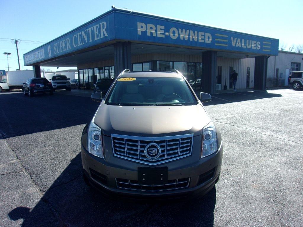 Cadillac SRX Luxury Collection FWD 2016