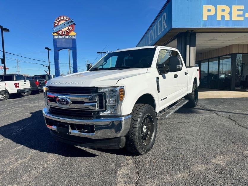 Ford F-250 SD XLT Crew Cab SWB 4WD 2019