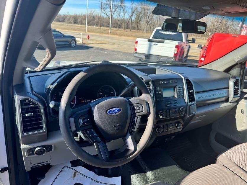 Ford F-250 SD XLT Crew Cab SWB 4WD 2019