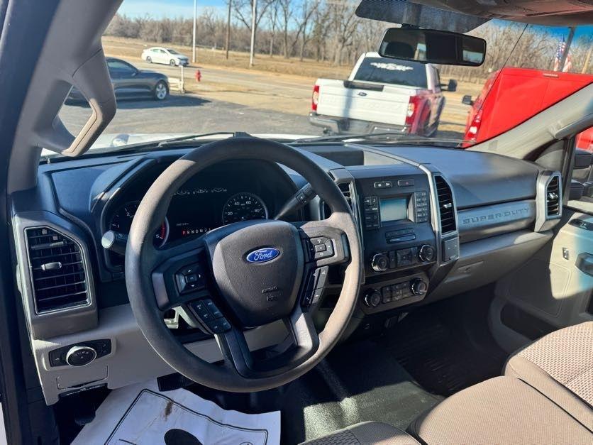 Ford F-250 SD XLT Crew Cab SWB 4WD 2019