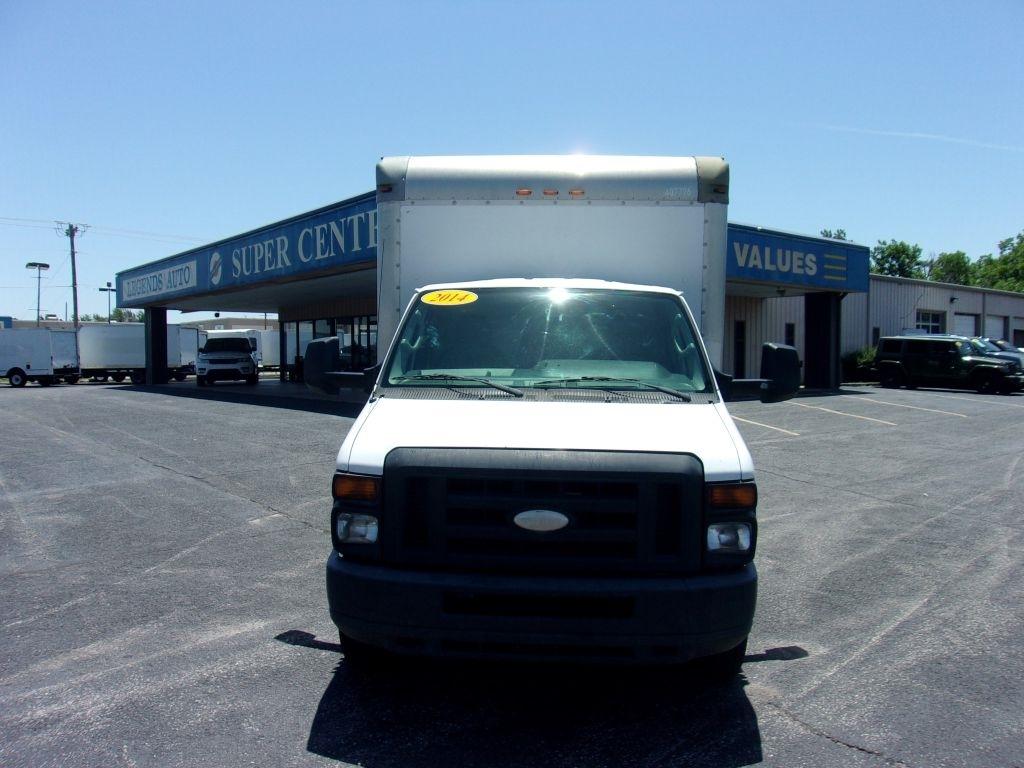 Ford Econoline E-350 Super Duty 2014