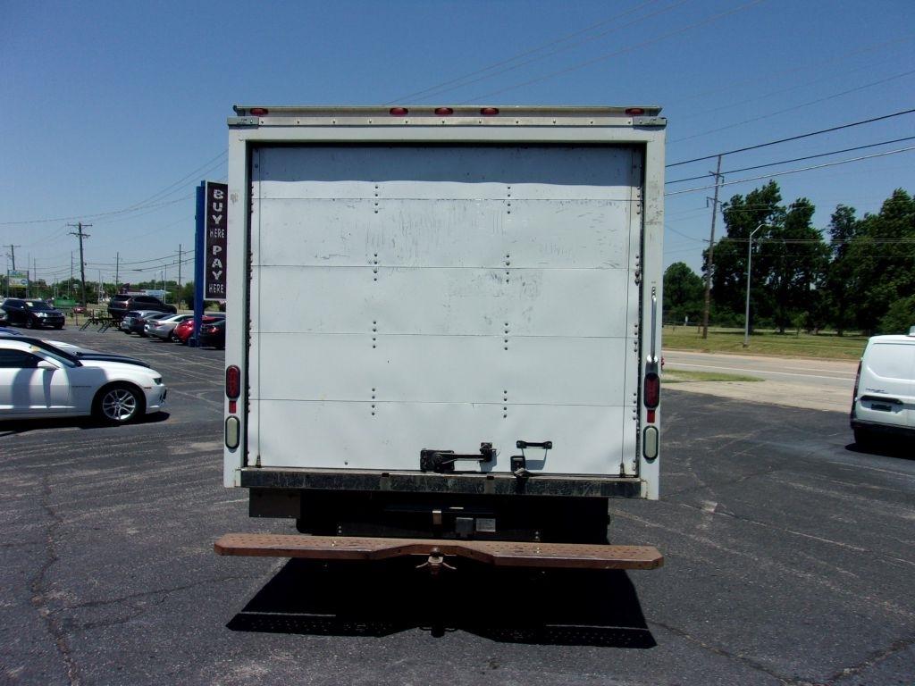Ford Econoline E-350 Super Duty 2014