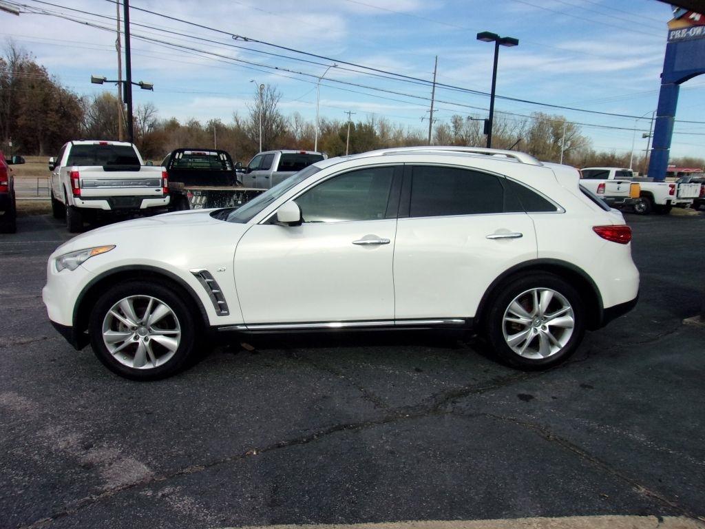 Infiniti QX70 Base 2015
