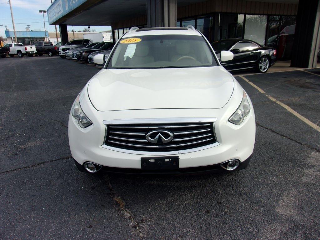 Infiniti QX70 Base 2015
