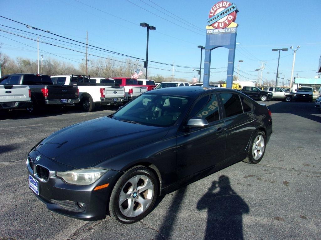 BMW 3-Series 320i Sedan 2013