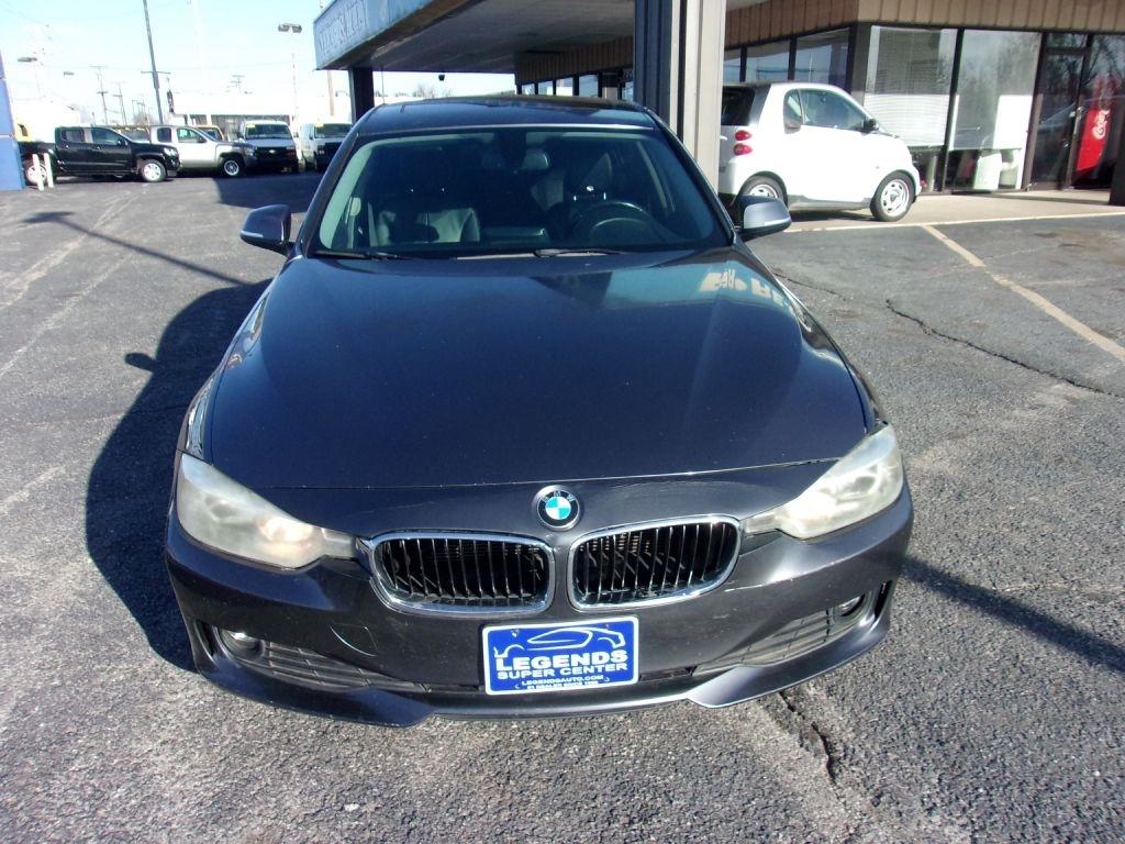 BMW 3-Series 320i Sedan 2013