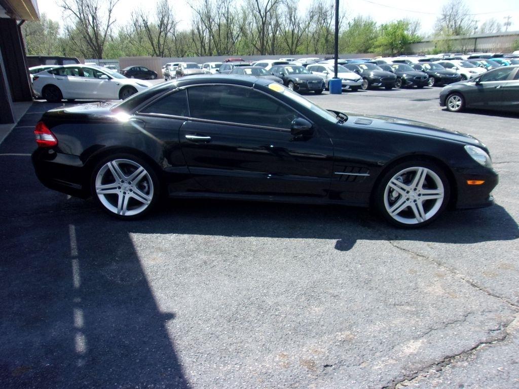 Mercedes-Benz SL-Class SL550 2009