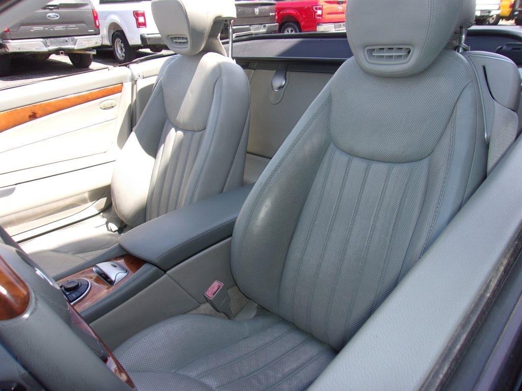 Mercedes-Benz SL-Class SL550 2009