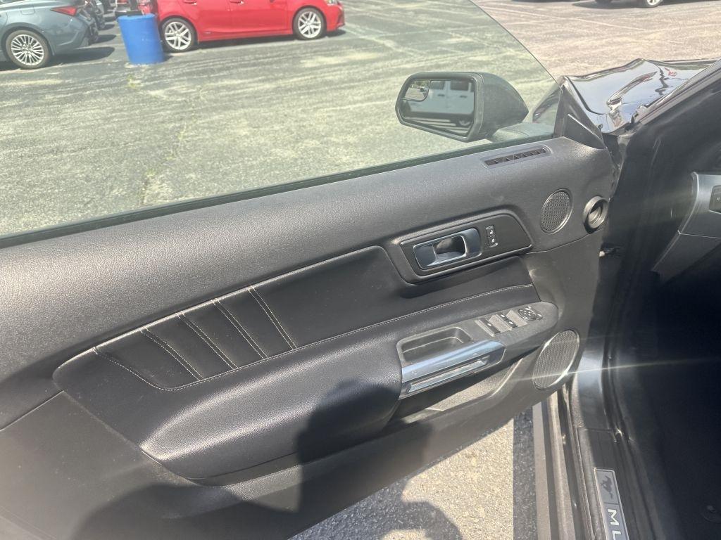 Ford Mustang EcoBoost Premium Convertible 2020