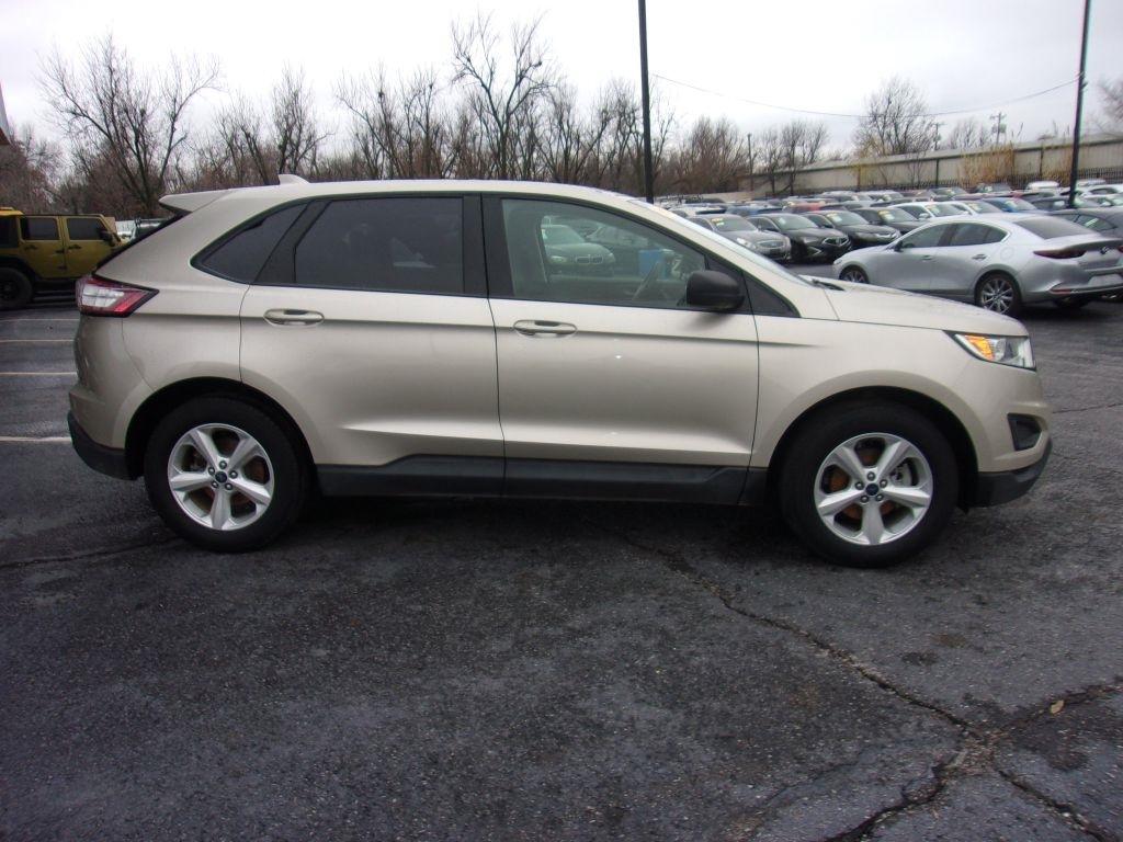 Ford Edge SE FWD 2017