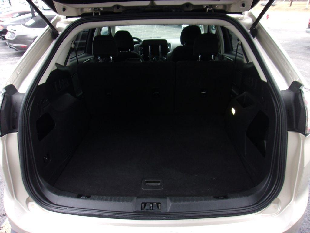 Ford Edge SE FWD 2017