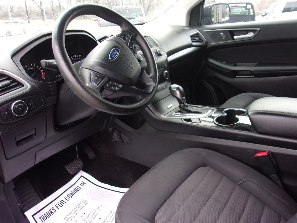 Ford Edge SE FWD 2017