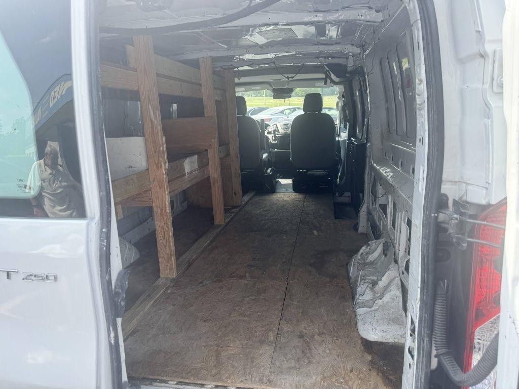 Ford Transit 250 Van Low Roof 60/40 Pass. 148-in. WB 2019