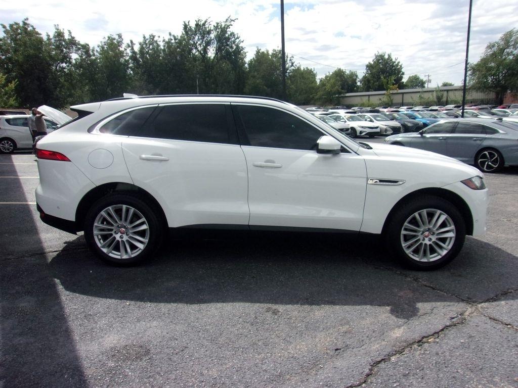 Jaguar F-Pace 25t Prestige 2019