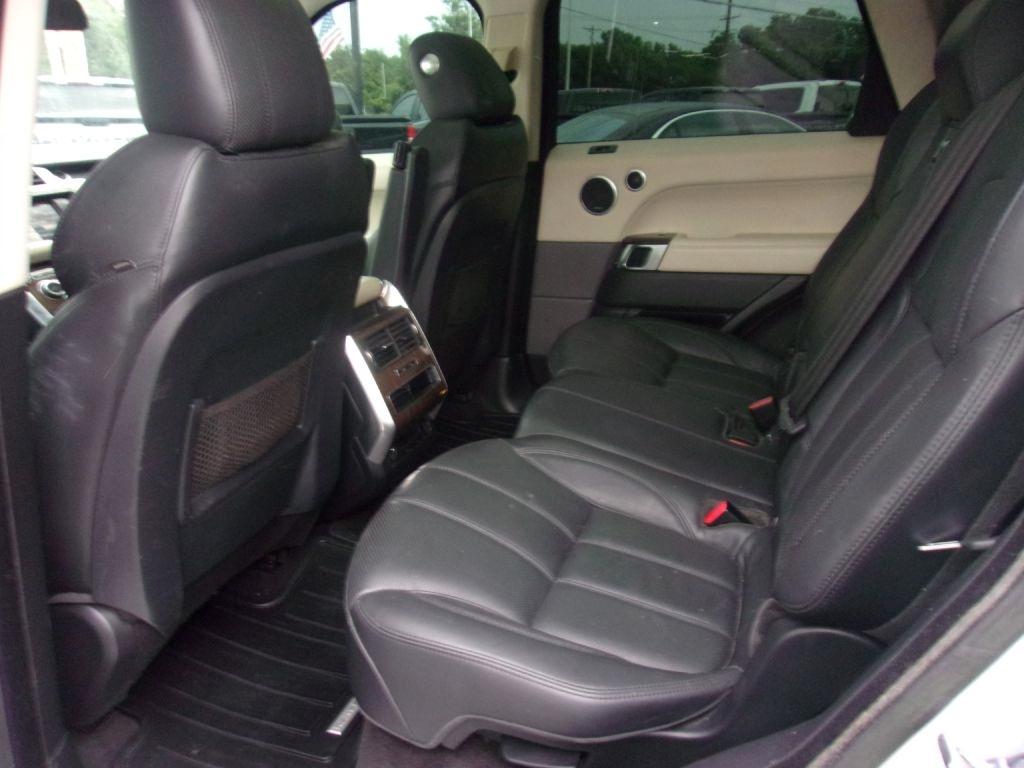 Land Rover Range Rover Sport SE 2015