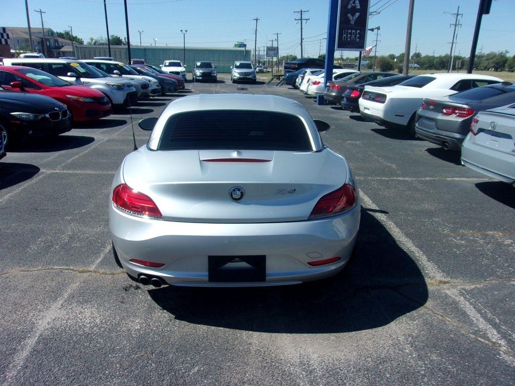 BMW Z4 sDrive30i 2011