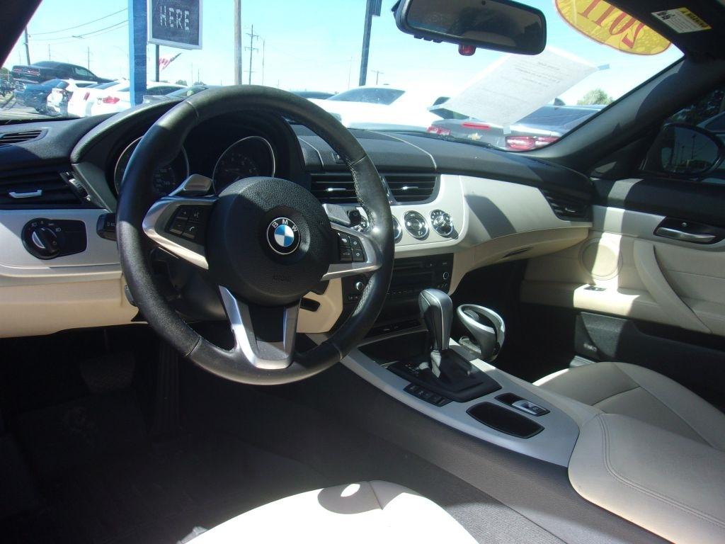 BMW Z4 sDrive30i 2011