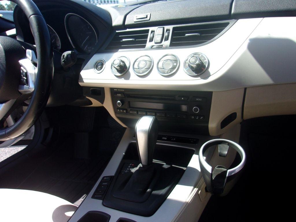 BMW Z4 sDrive30i 2011