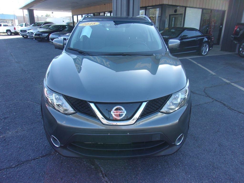 Nissan Rogue Sport S 2018