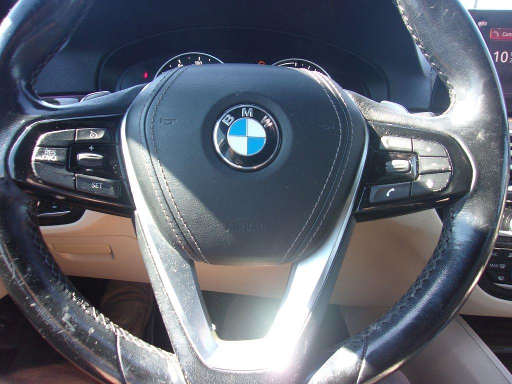 BMW 5-Series 530e iPerformance 2019