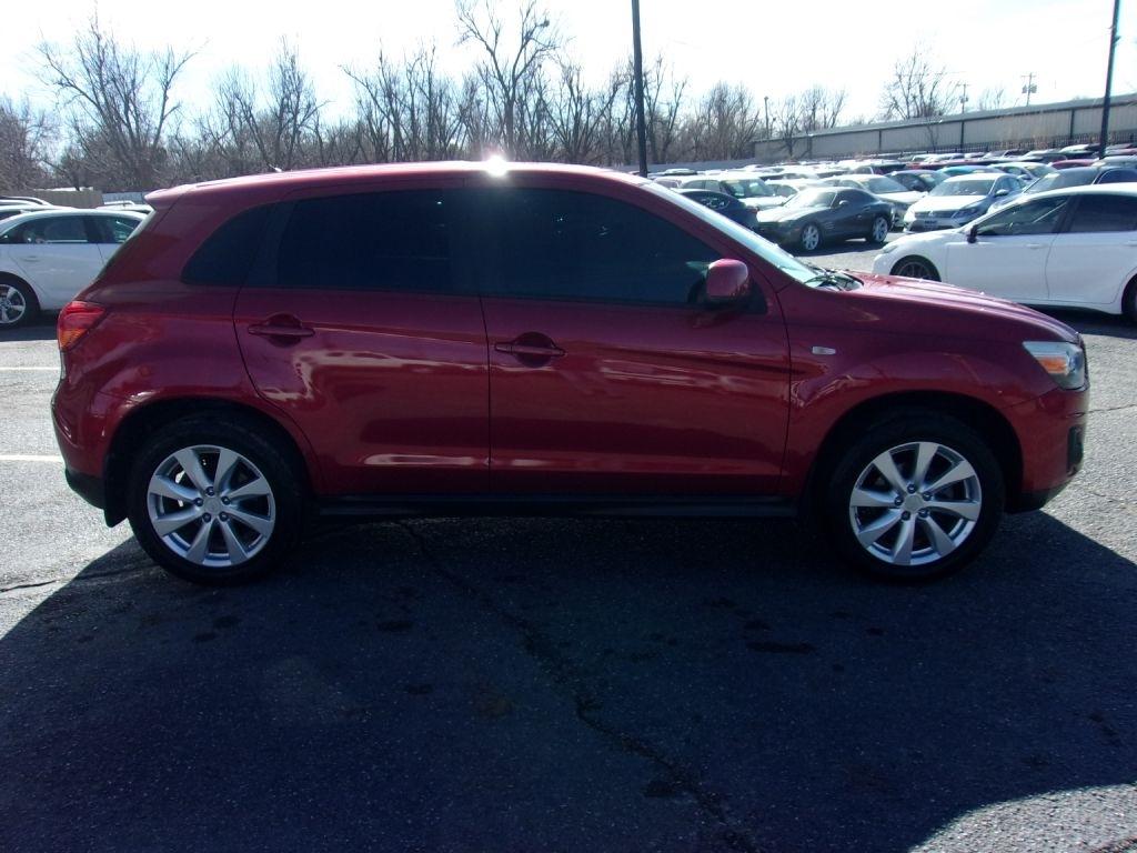 Mitsubishi Outlander Sport ES 2WD 2015