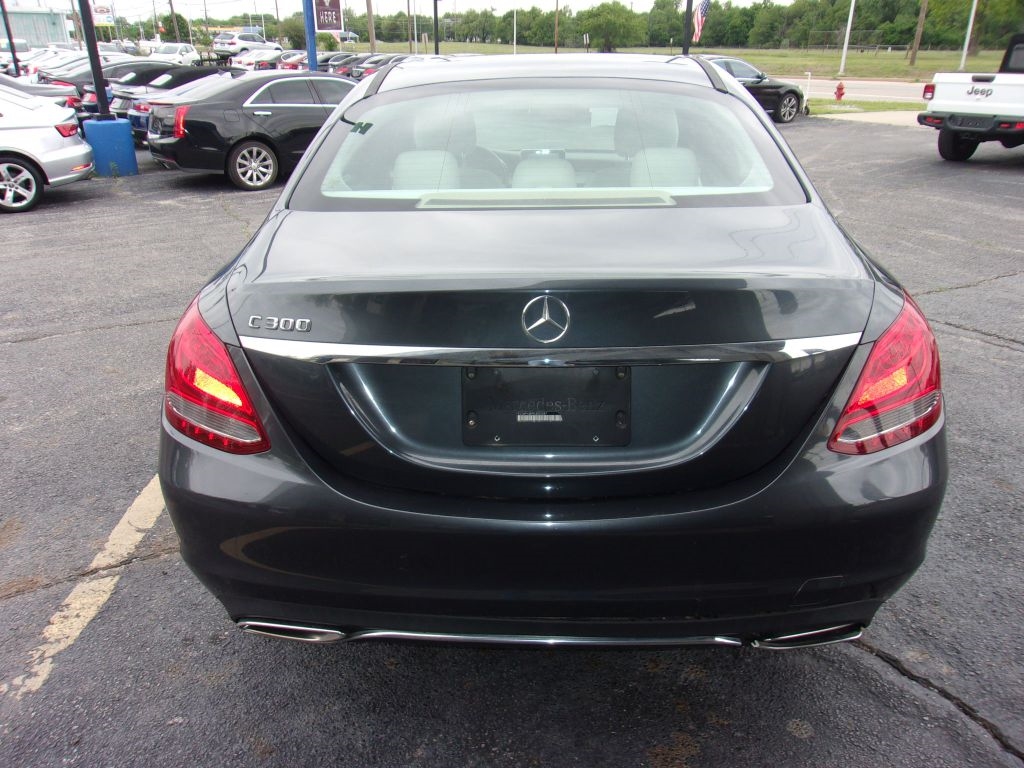 Mercedes-Benz C-Class C300 Sedan 2015