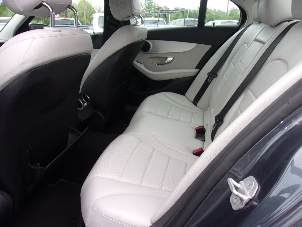 Mercedes-Benz C-Class C300 Sedan 2015