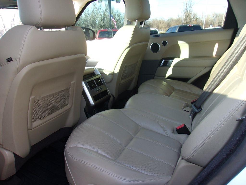 Land Rover Range Rover Sport SE 2016