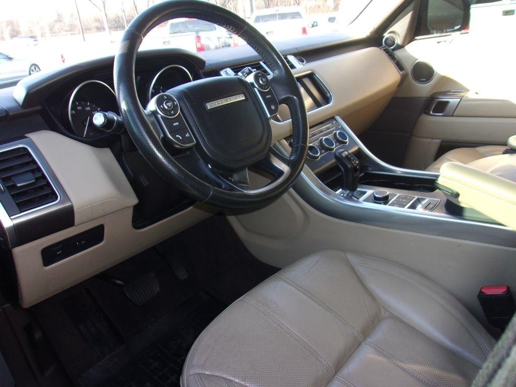 Land Rover Range Rover Sport SE 2016