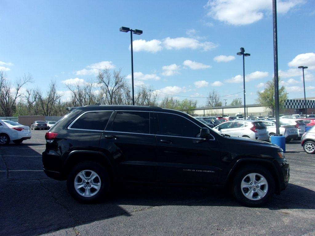 Jeep Grand Cherokee Laredo 4WD 2015