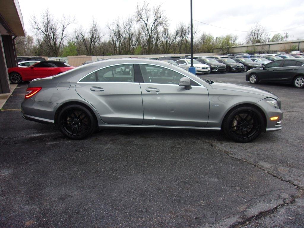 Mercedes-Benz CLS-Class CLS550 2012