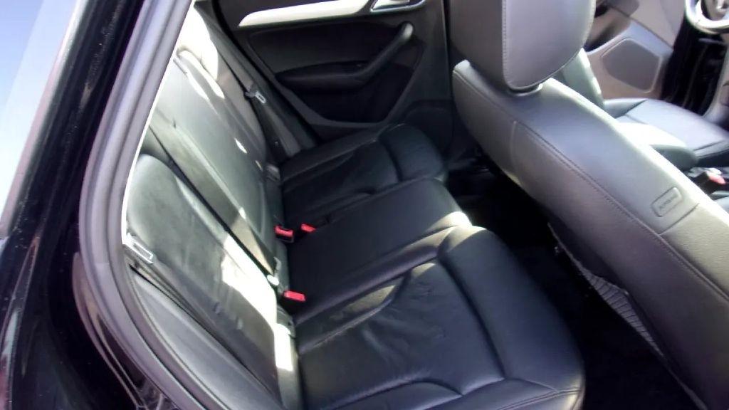 Audi Q3 2.0T quattro Premium Plus 2015
