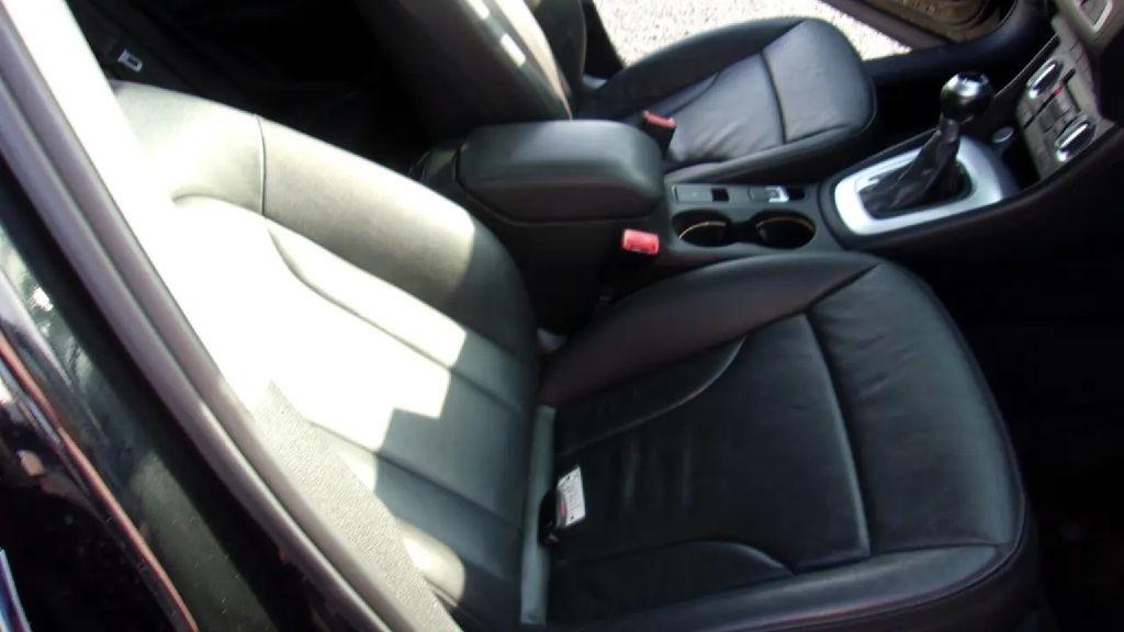 Audi Q3 2.0T quattro Premium Plus 2015