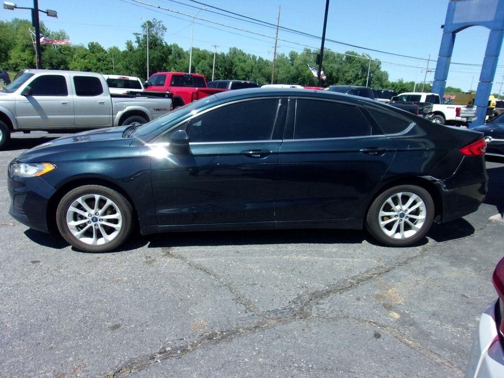 Ford Fusion SE 2020