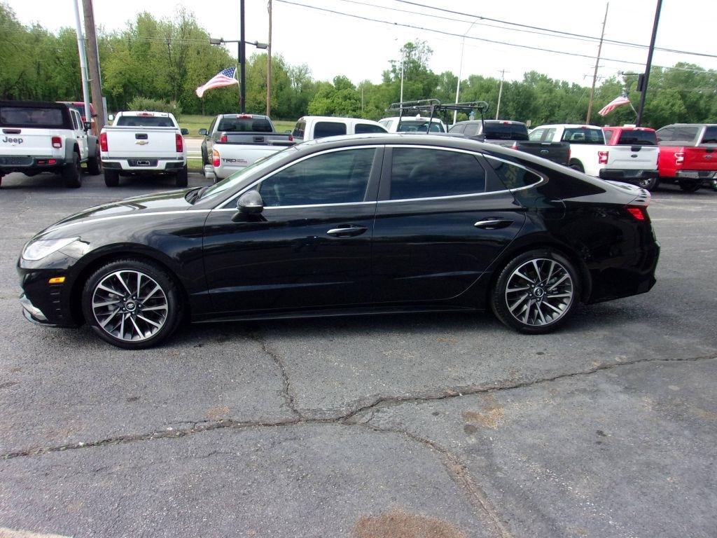 Hyundai Sonata Limited 2022