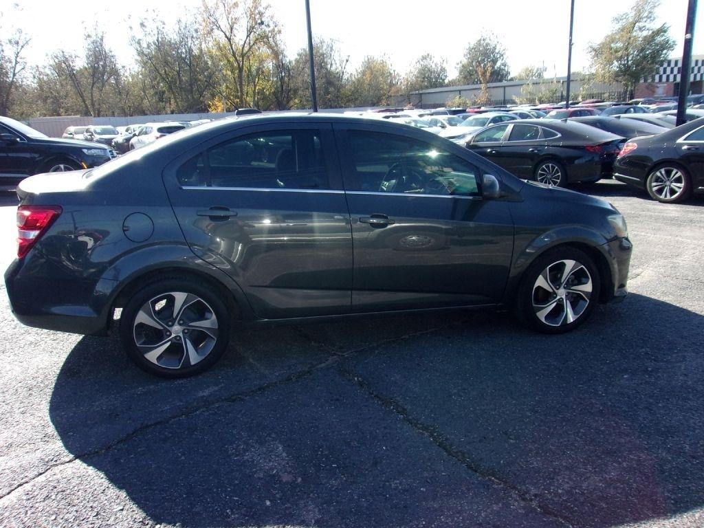 Chevrolet Sonic Premier Auto Sedan 2019