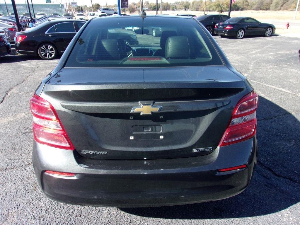 Chevrolet Sonic Premier Auto Sedan 2019