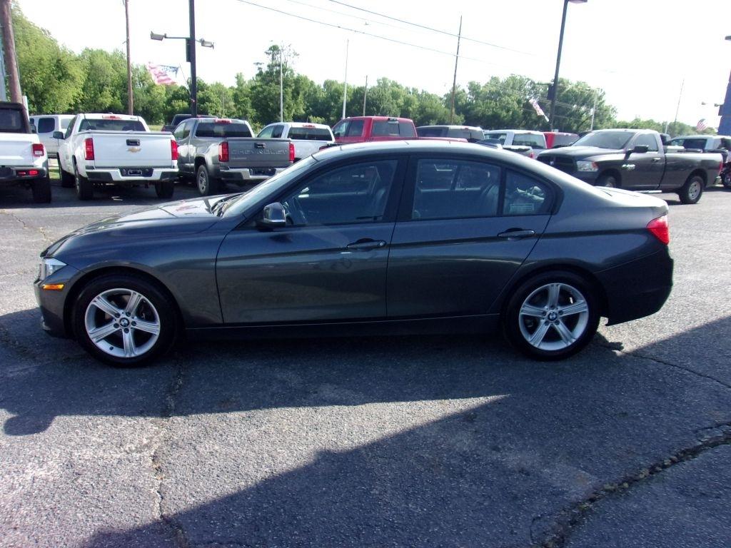 BMW 3-Series 328i xDrive Sedan - SULEV 2014