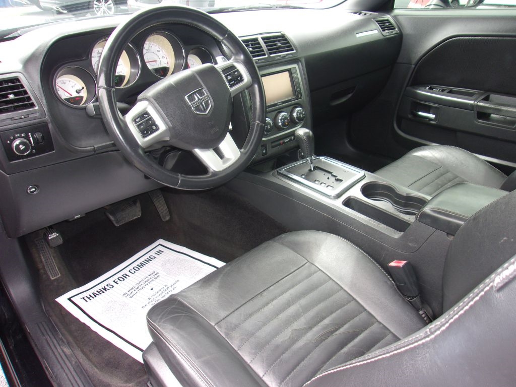 Dodge Challenger R/T 2012