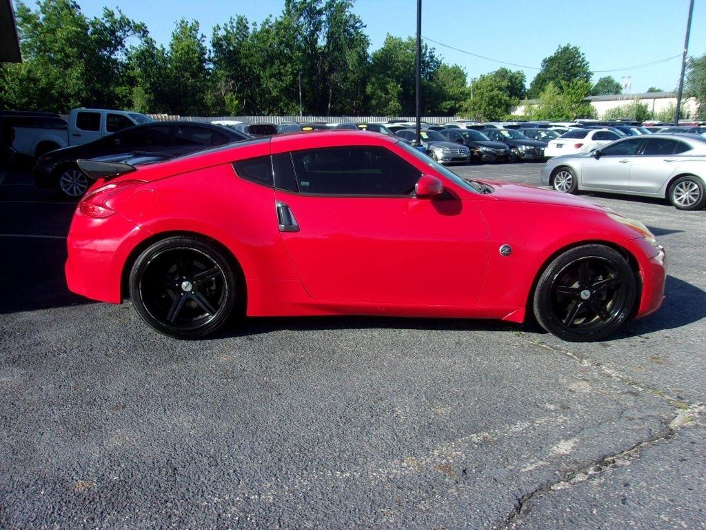 Nissan 370Z  2014