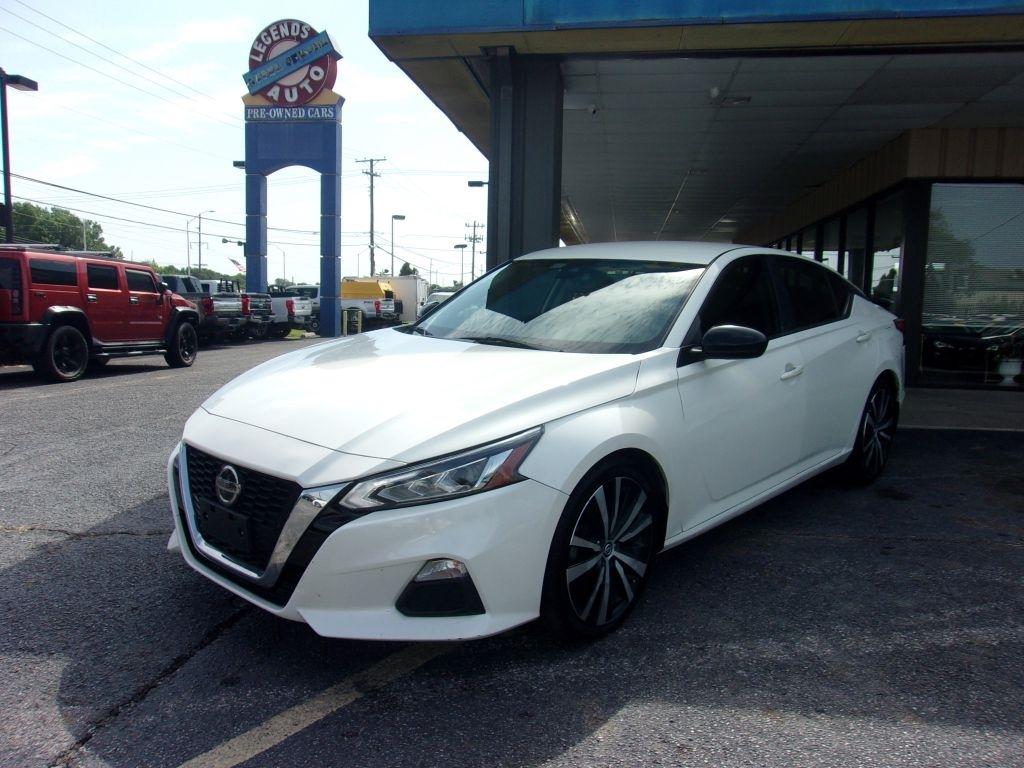 Nissan Altima 2.5 SR 2022
